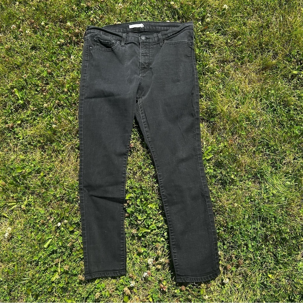 Levi's Women's 32x28 Black Jeans 311 Shaping Skinny Denim